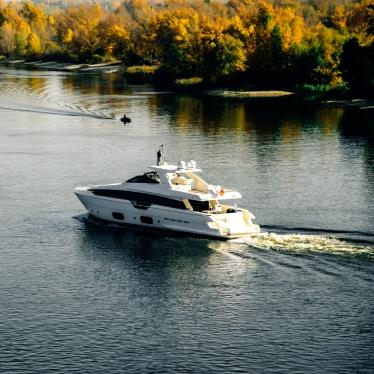 Yachting in Autumn: Where Should We End the Season?