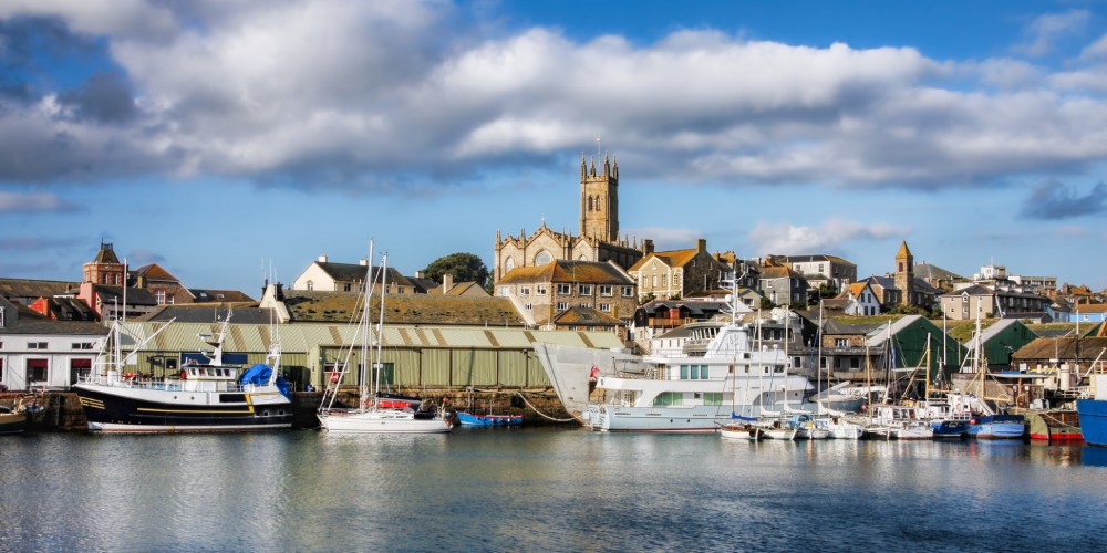 Top Marinas in the United Kingdom: From Southampton to Scotland